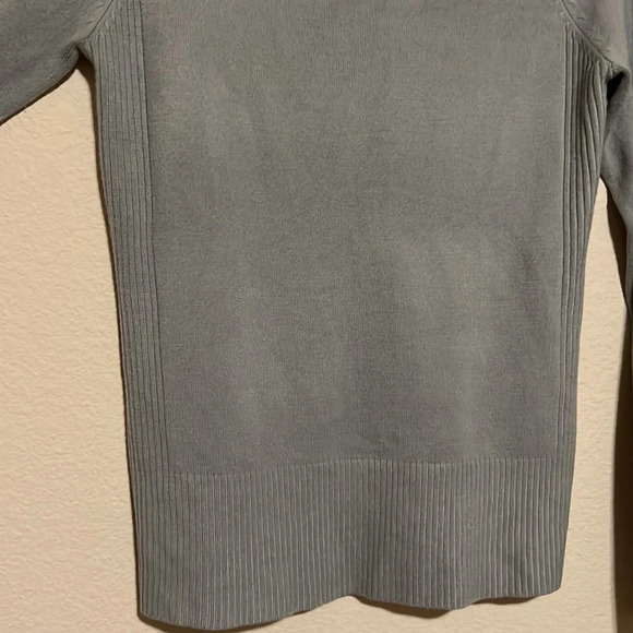 Takeout Grey Long Sleeve Top - Picture 5 of 7